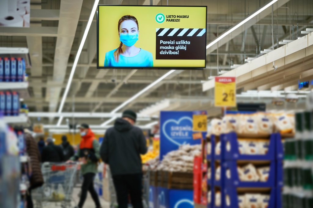 Policisti veic arī pārbaudes tirdzniecības vietās.
Autors: Valsts kanceleja, no mk.gov.lv