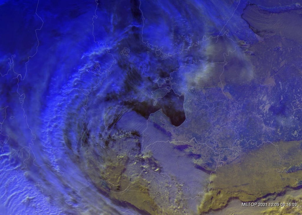 Autors: EUMETSAT satelīta attēls 10.12.2021. no videscentrs.lvgmc.lv