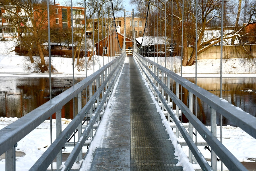 Mēmeles gājēju tiltiņa remonts labi papildina atjaunotās Mēmeles ielas infrastruktūru.
Autors: Ivars Bogdanovs
