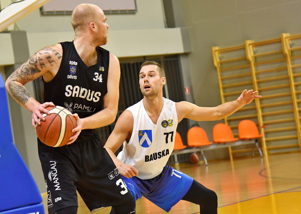 Autors: Uldis Varnevičs