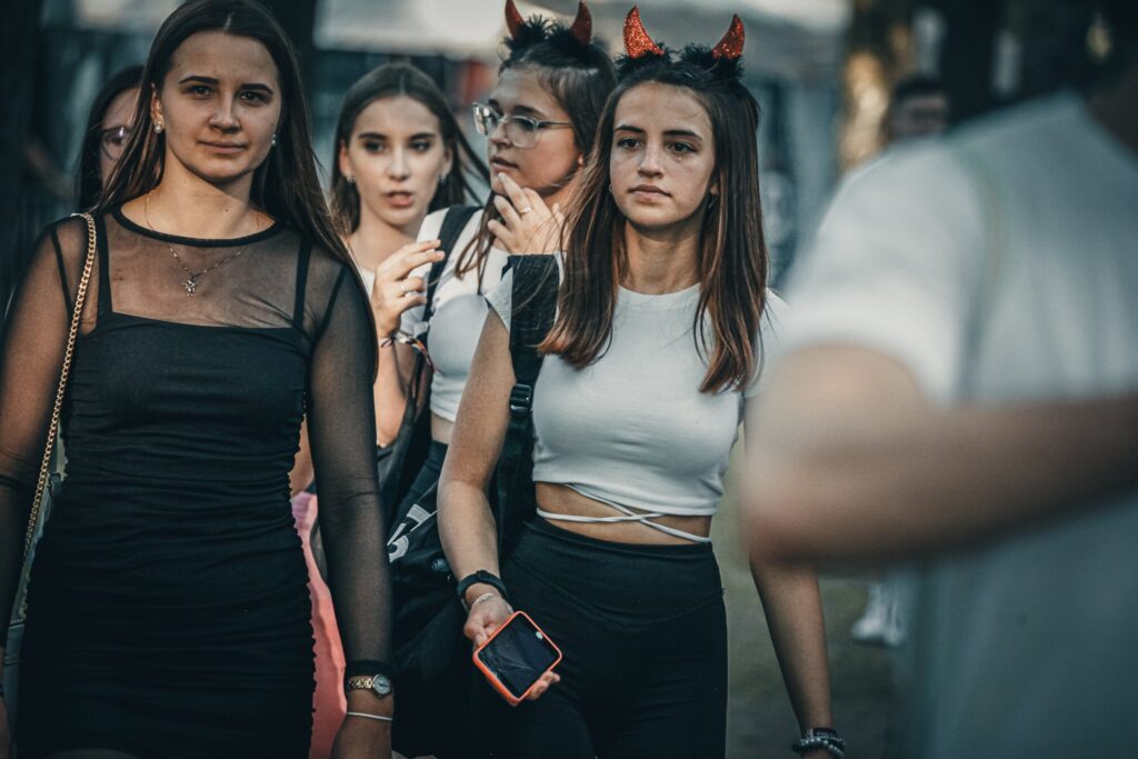 Autors: Mareks Gaļinovskis 