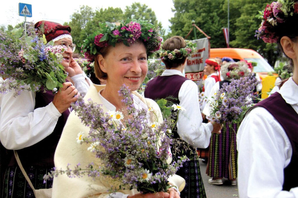 Dziesmu svētku gājienā.
Autors: Foto – Ingrīda Punka