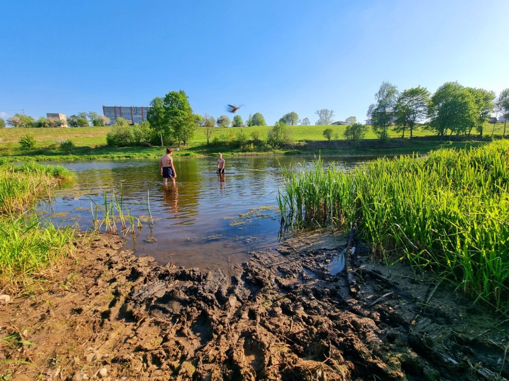 Aluksniesiem.lv raksta attēla aizvietotājs