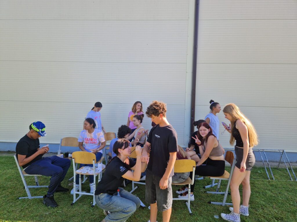 Autors: No biedrības «Laiks jauniešiem» arhīva.