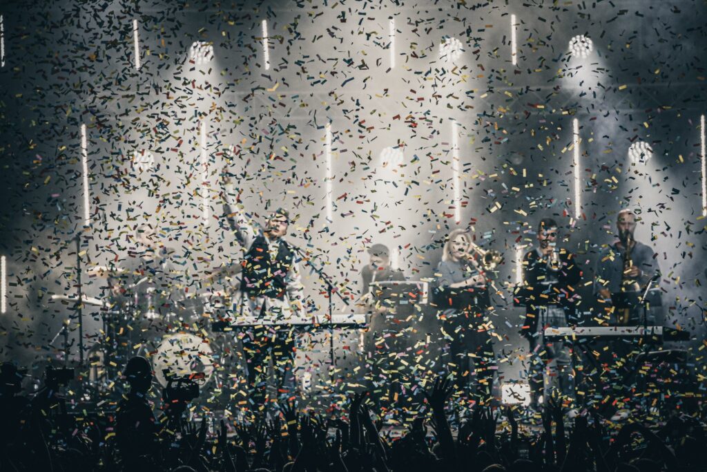 Autors: Mareks Gaļinovskis 