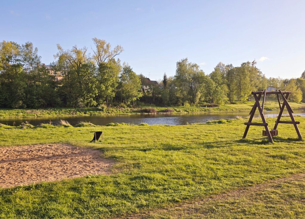 Aluksniesiem.lv raksta attēla aizvietotājs