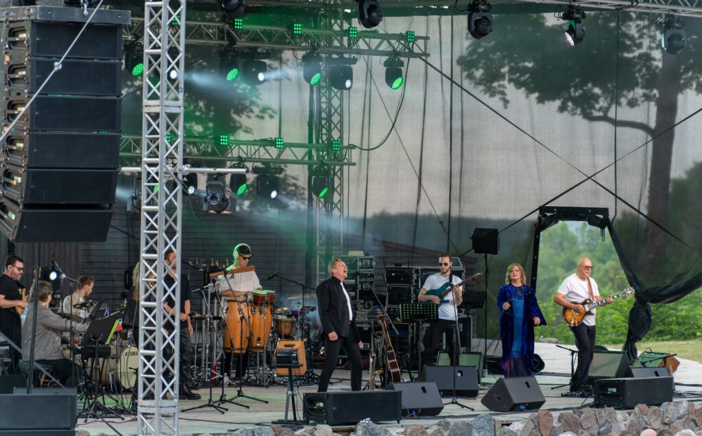 Autors: Elvis Rubīns