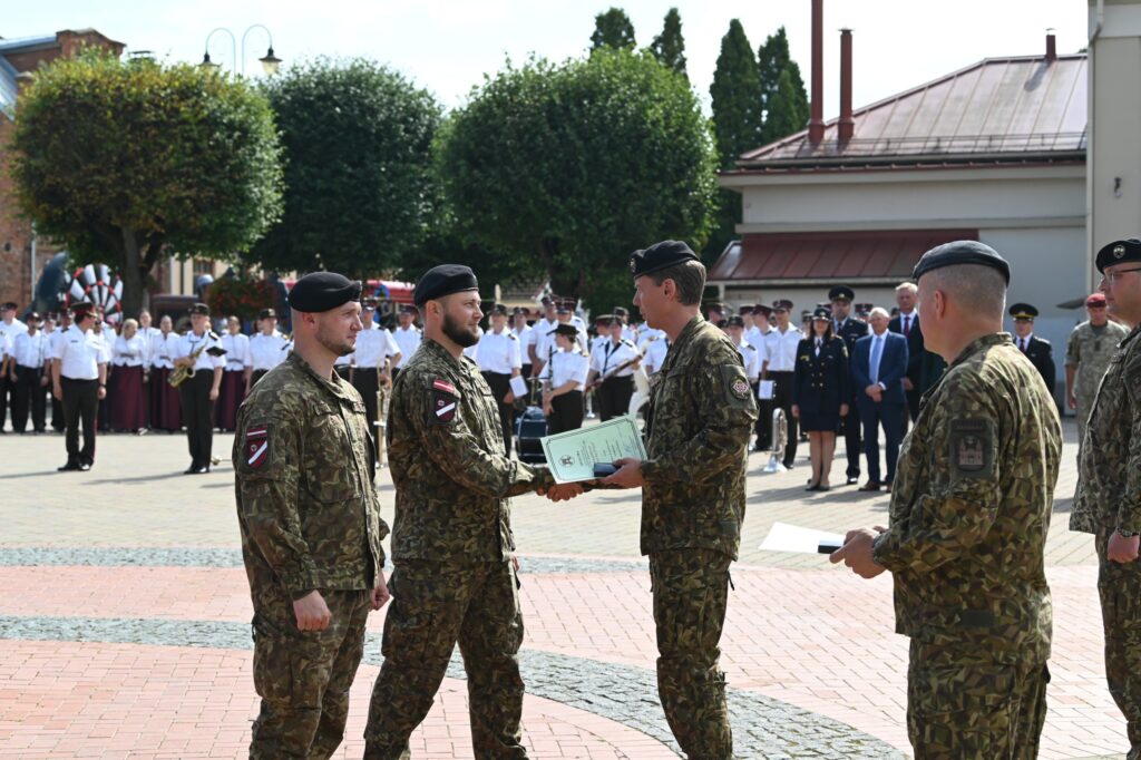 Autors: Publicitātes foto/Zemessardze