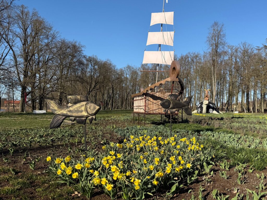 Autors: No Pakrojas muižas albuma