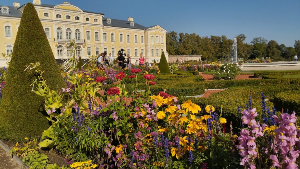 Autors: Filmas radošā komanda #LatvijasTelevīzija