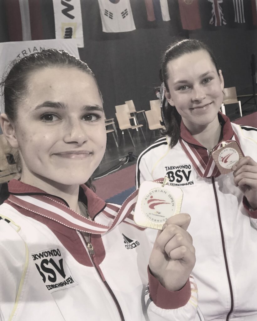 Autors: No personīgā albuma