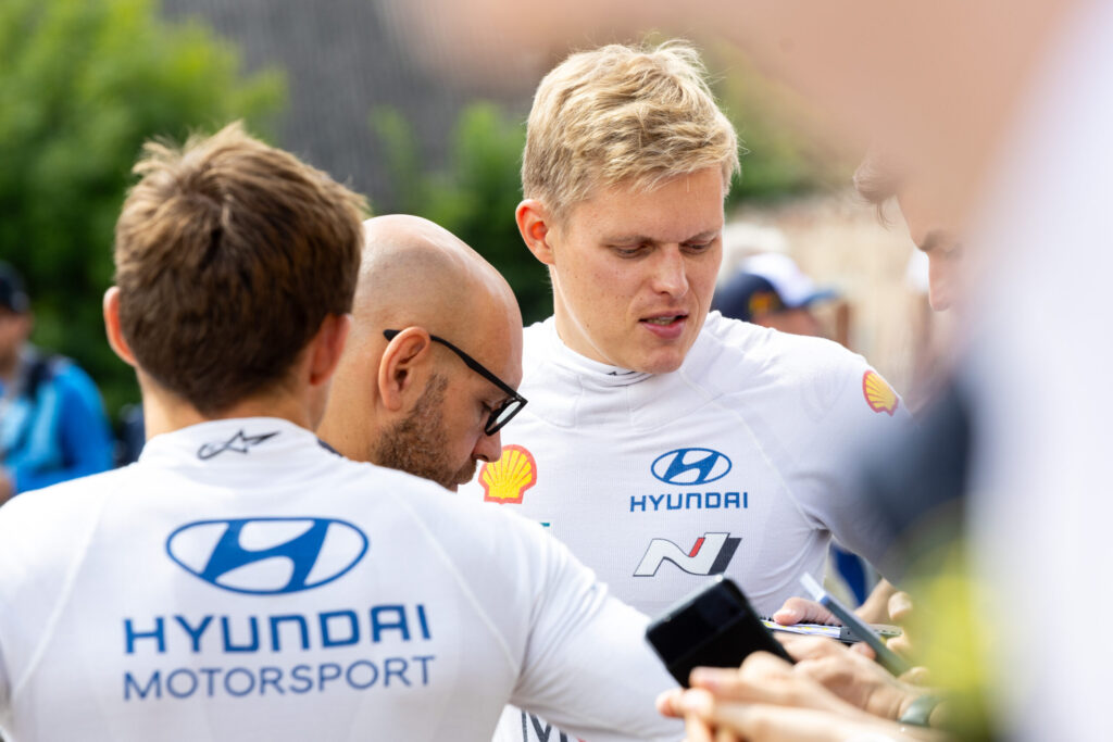 Autors: Ģirts Donerblics