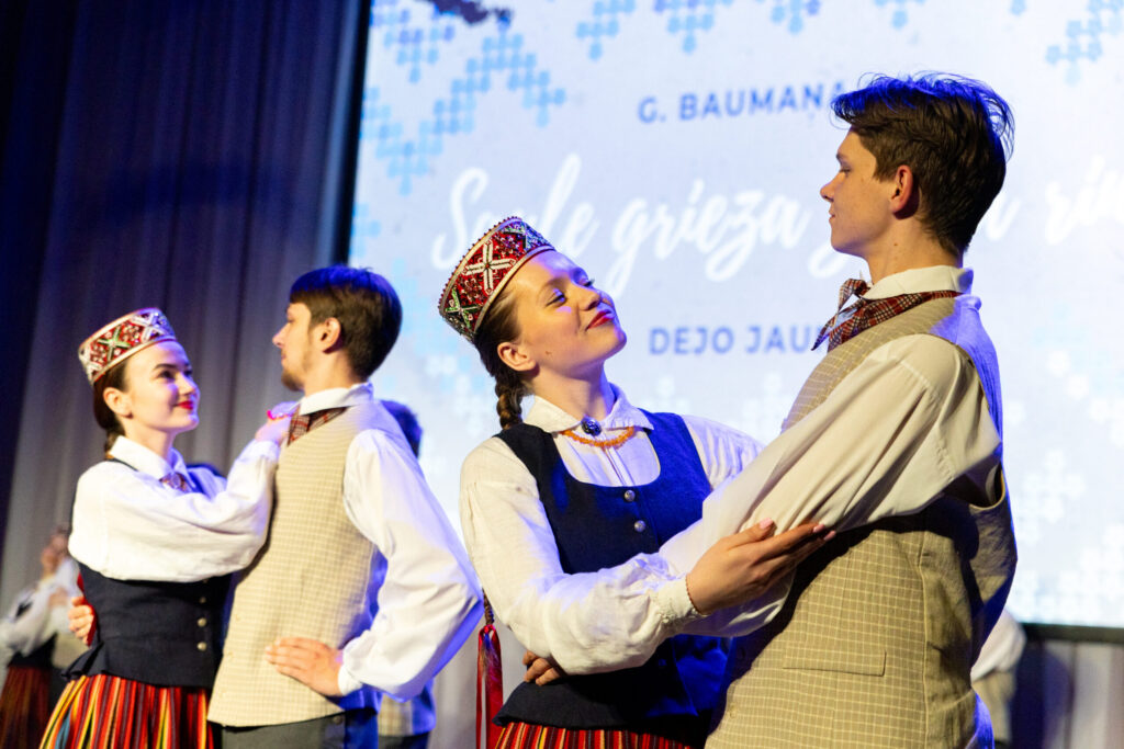 Autors: Ģirts Donerblics