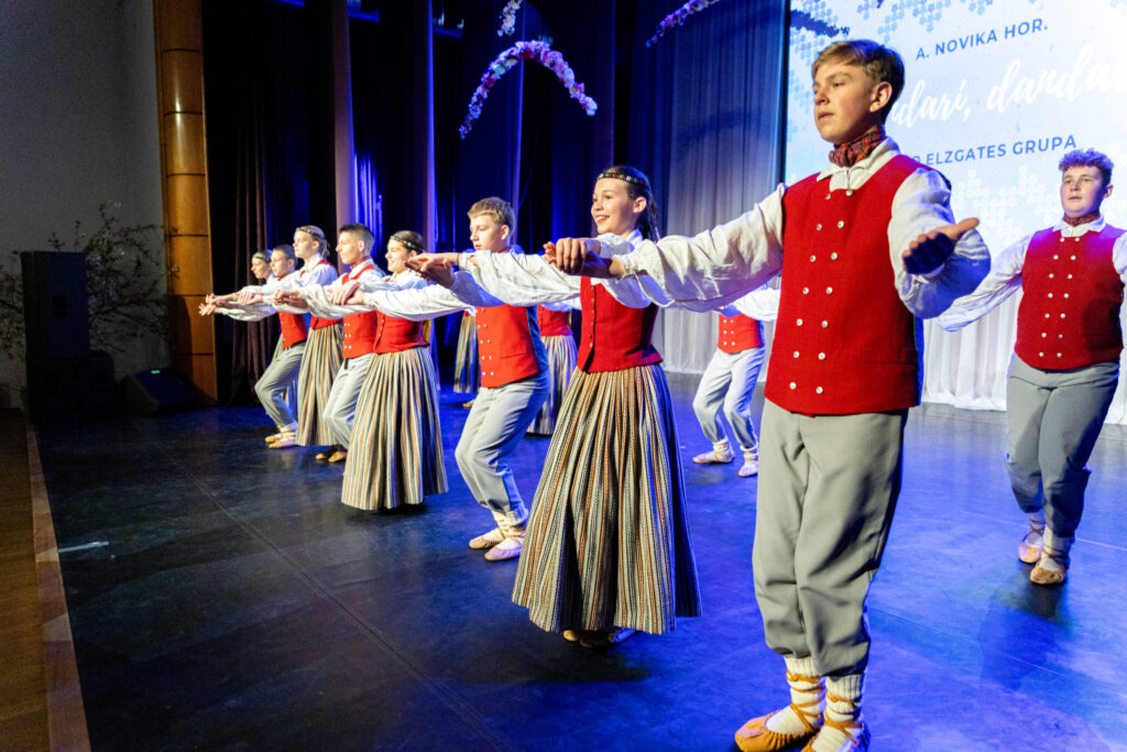 Autors: Ģirts Donerblics