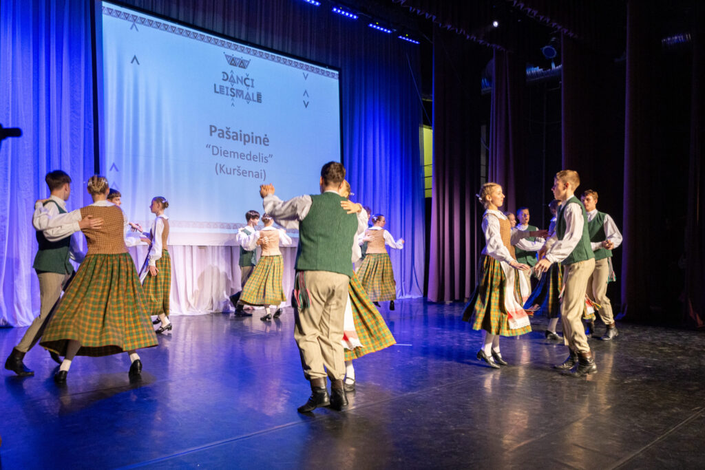 Autors: Ģirts Donerblics