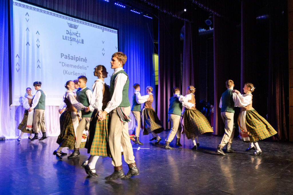 Autors: Ģirts Donerblics