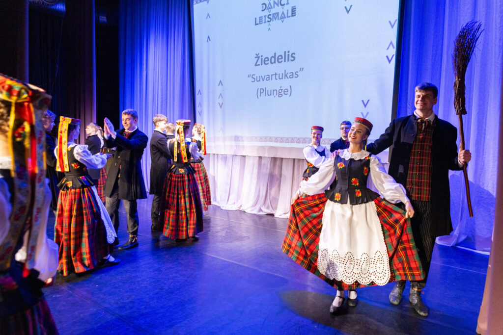 Autors: Ģirts Donerblics