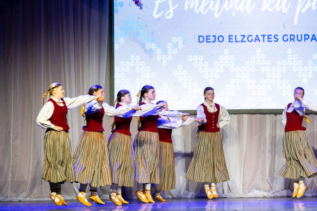 Autors: Ģirts Donerblics