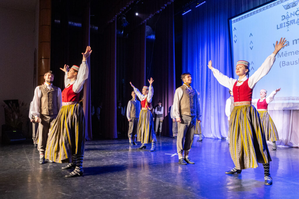 Autors: Ģirts Donerblics