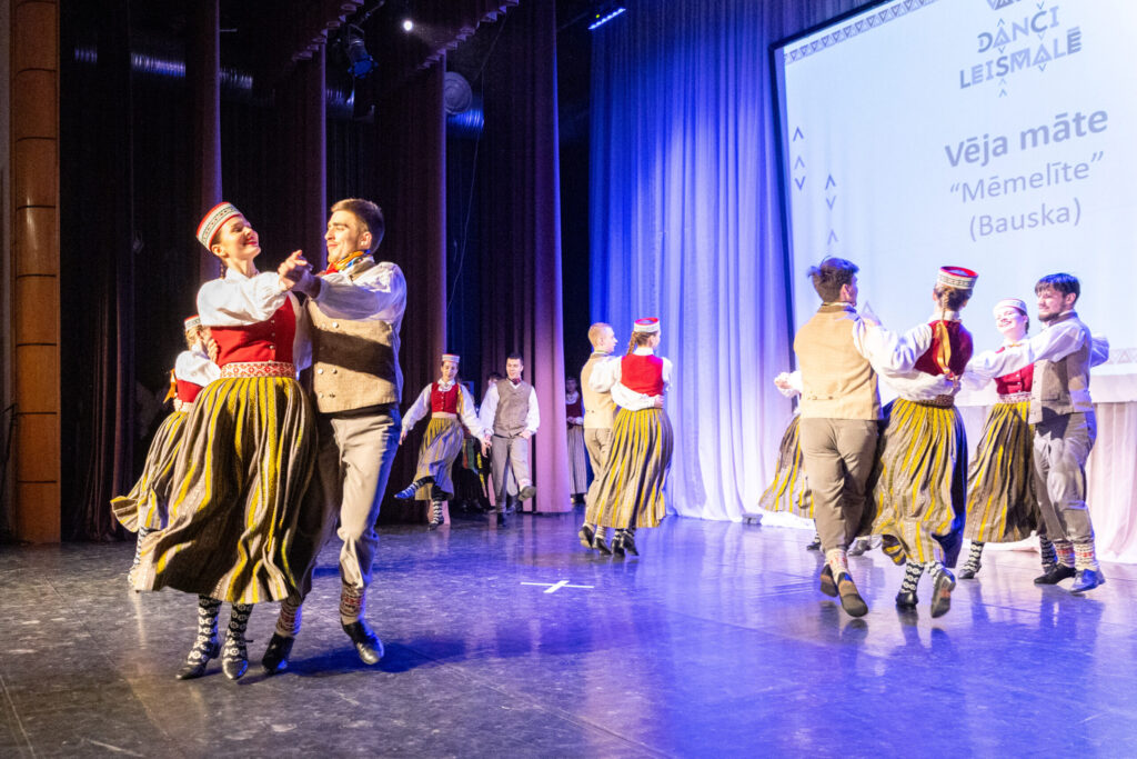 Autors: Ģirts Donerblics