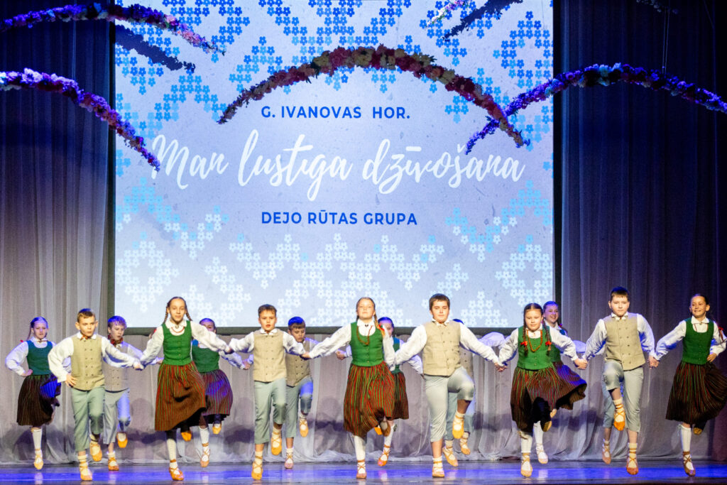 Autors: Ģirts Donerblics