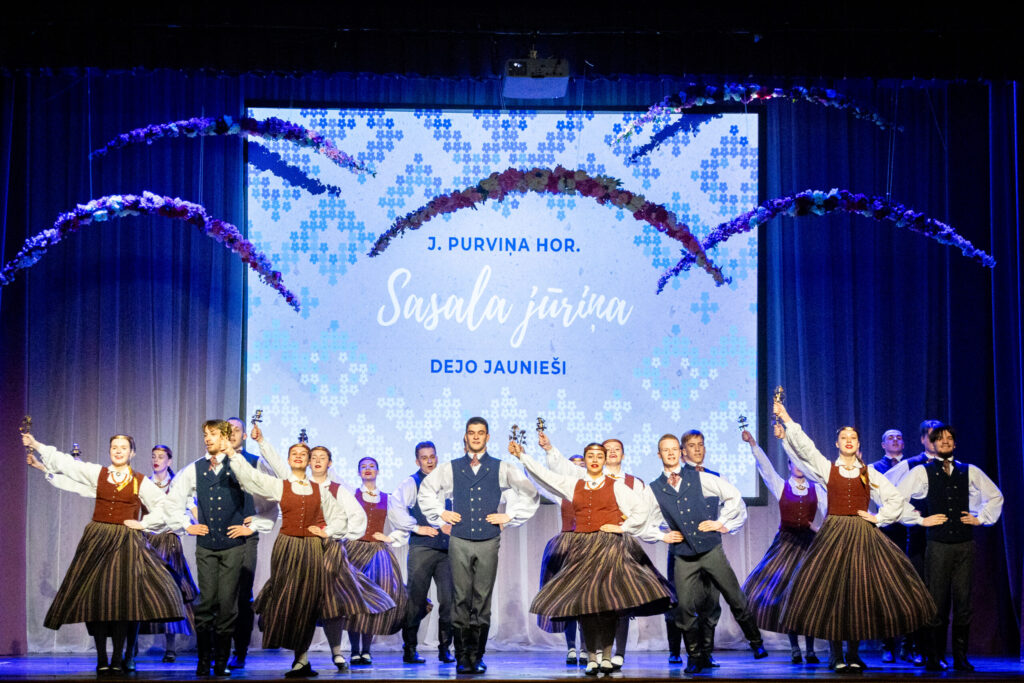 Autors: Ģirts Donerblics