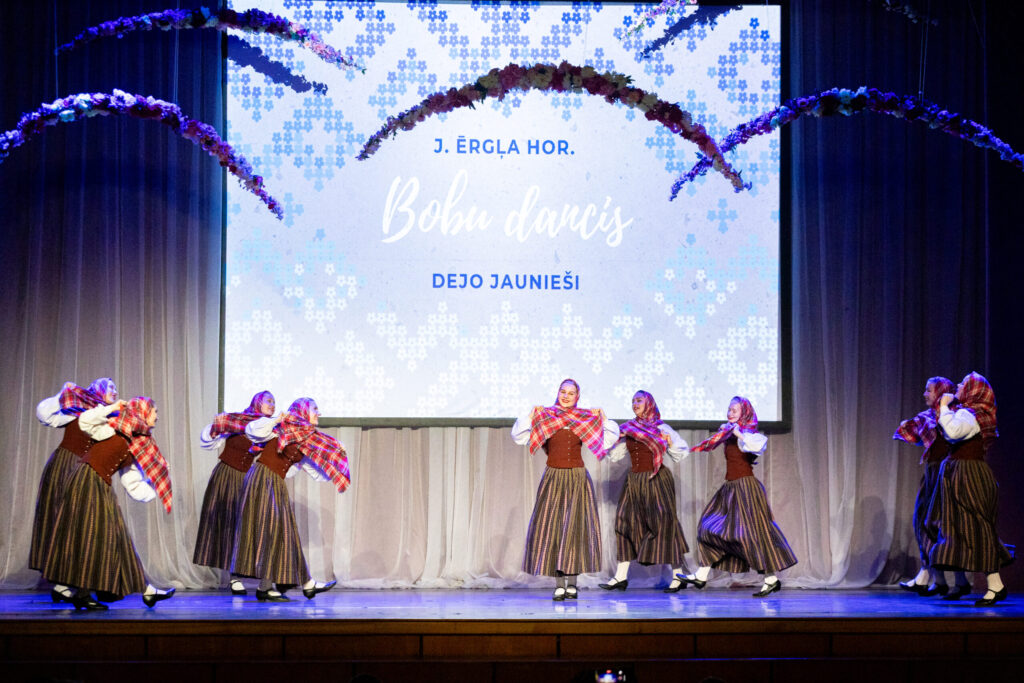 Autors: Ģirts Donerblics