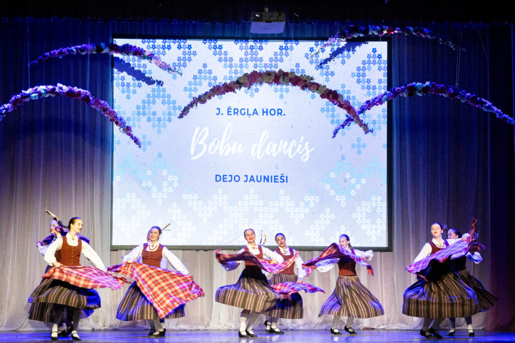 Autors: Ģirts Donerblics