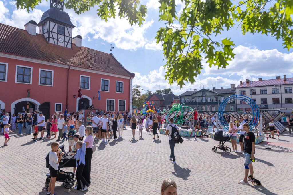 Autors: Ģirts Donerblics