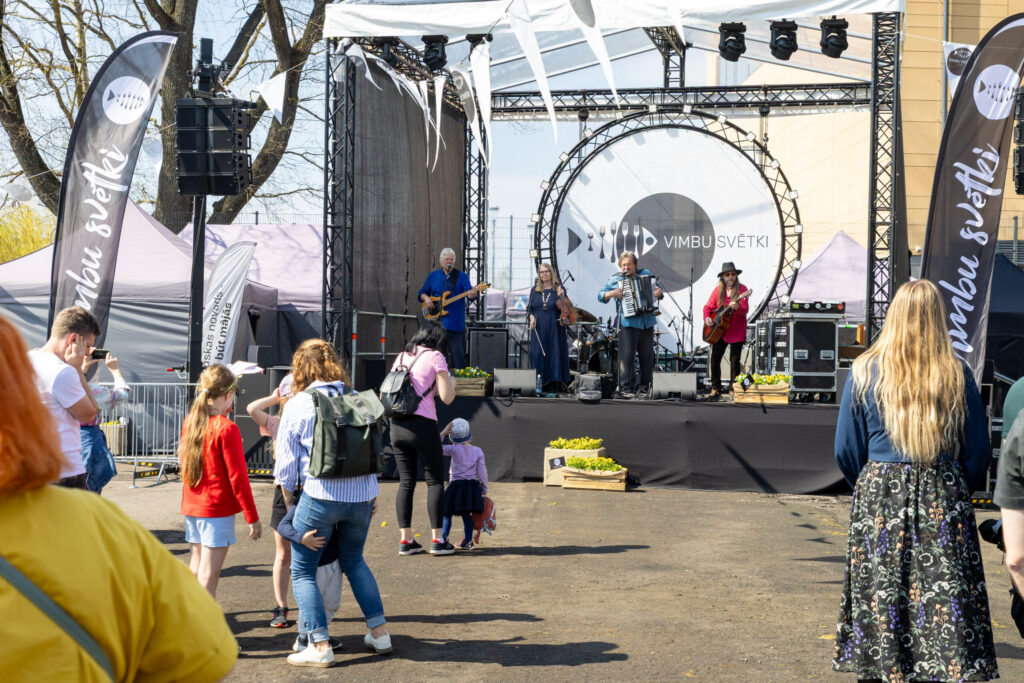 Autors: Ģirts Donerblics