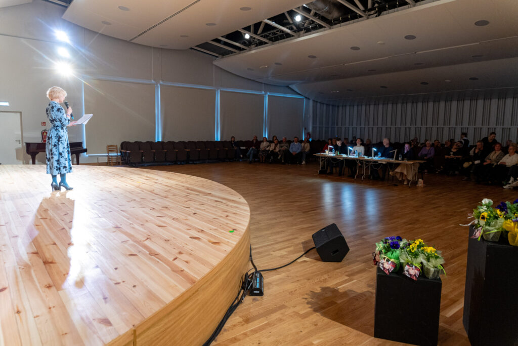 Autors: www.bauskasdzive.lv