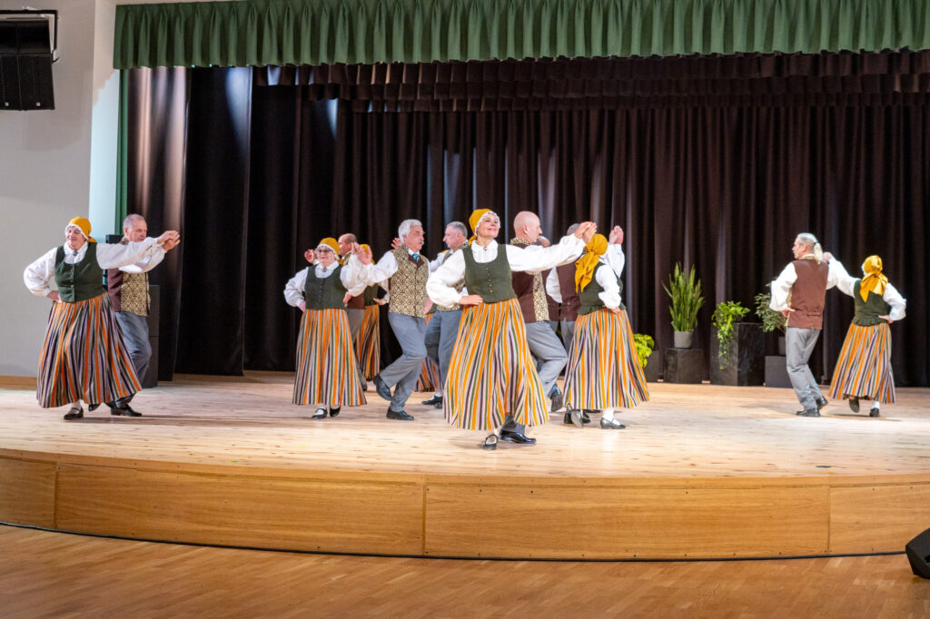 Autors: www.bauskasdzive.lv