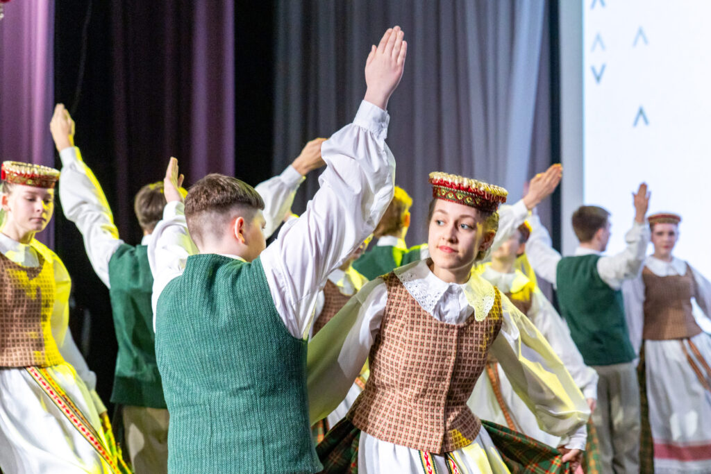 Autors: Ģirts Donerblics