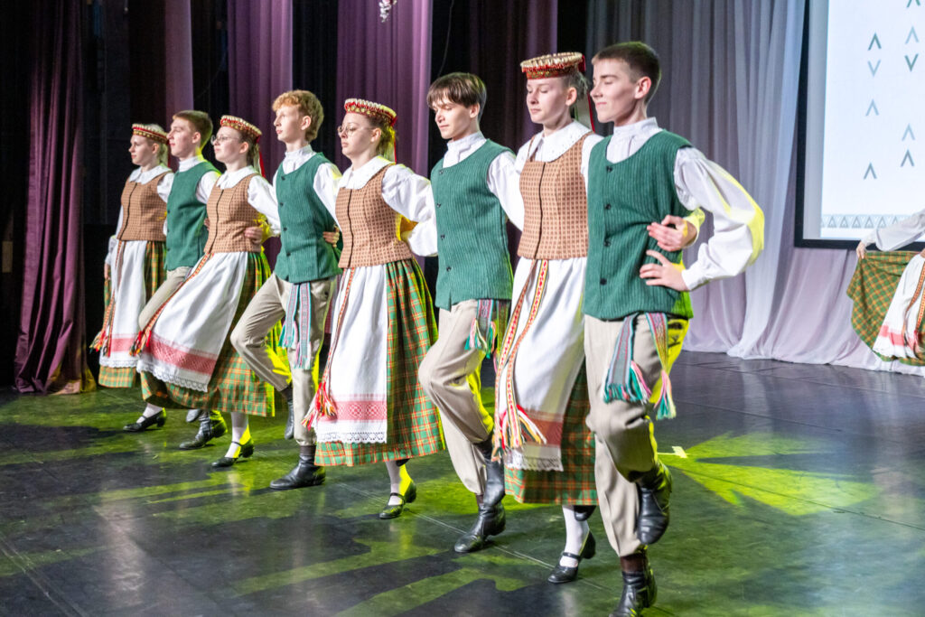 Autors: Ģirts Donerblics