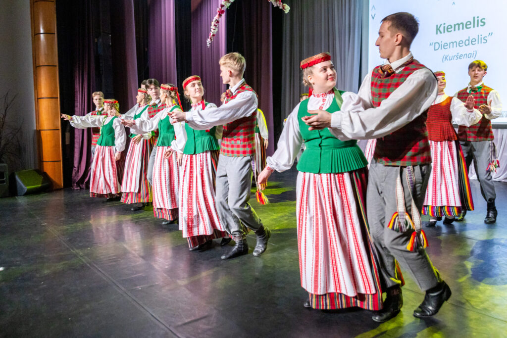 Autors: Ģirts Donerblics