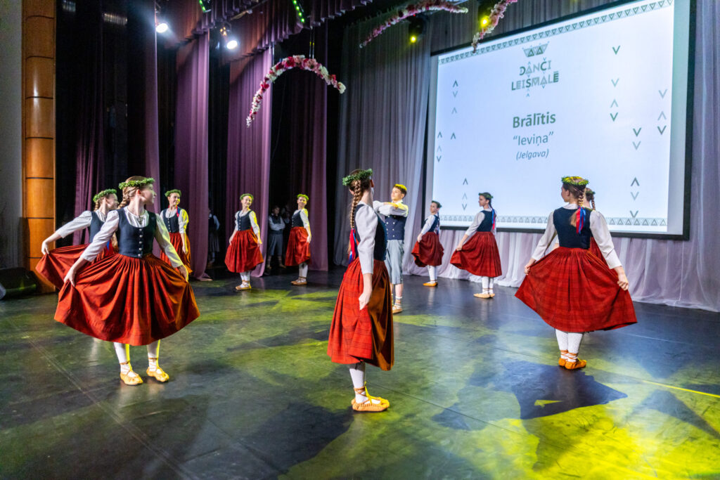 Autors: Ģirts Donerblics