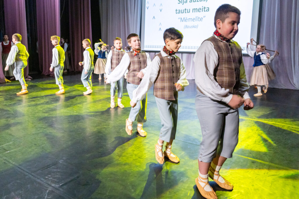 Autors: Ģirts Donerblics