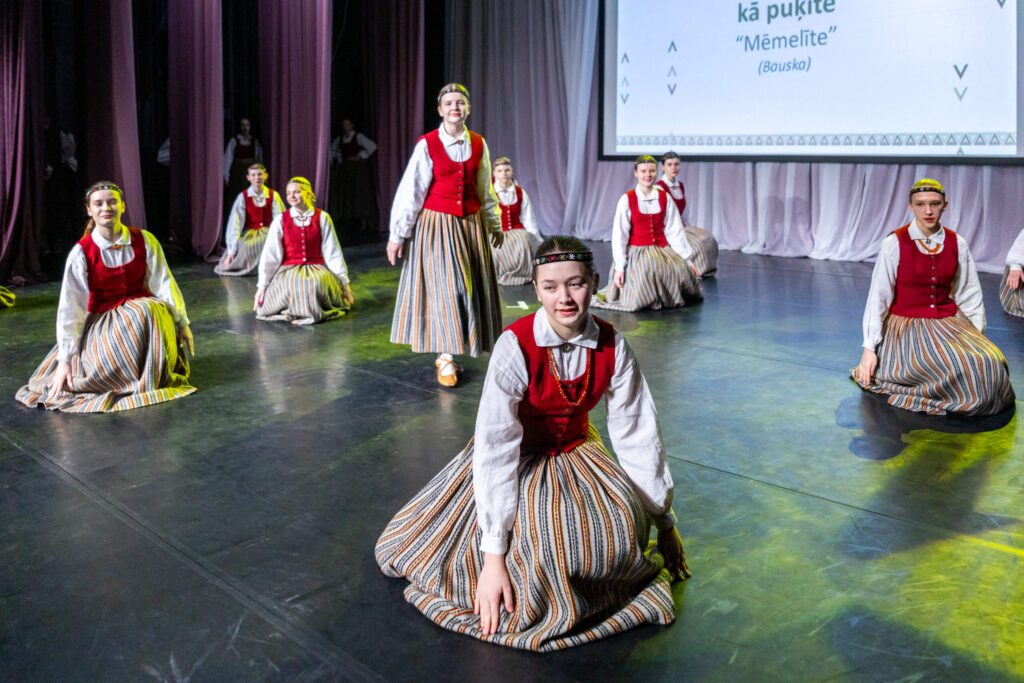 Autors: Ģirts Donerblics