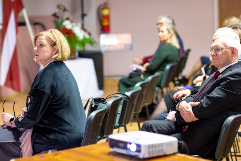 Autors: Ģirts Donerblics