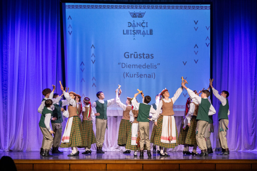 Autors: Ģirts Donerblics