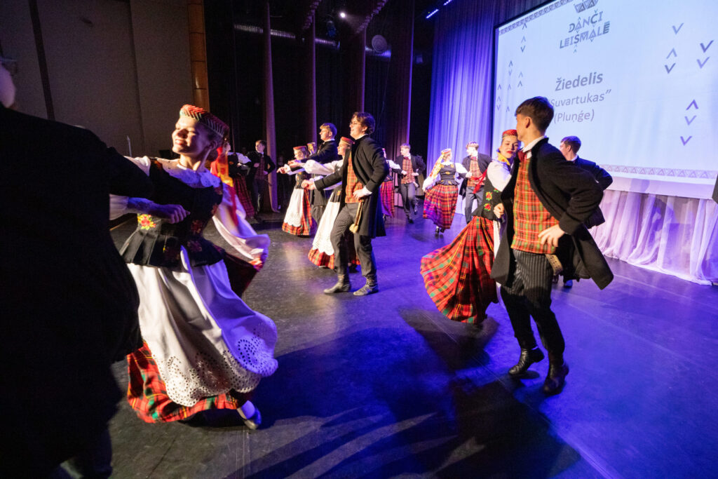 Autors: Ģirts Donerblics