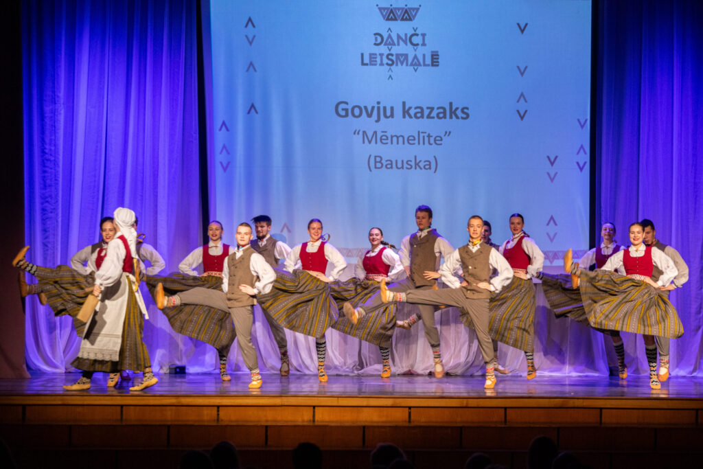 Autors: Ģirts Donerblics