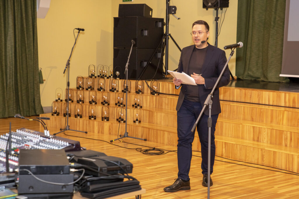 Autors: Ģirts Donerblics