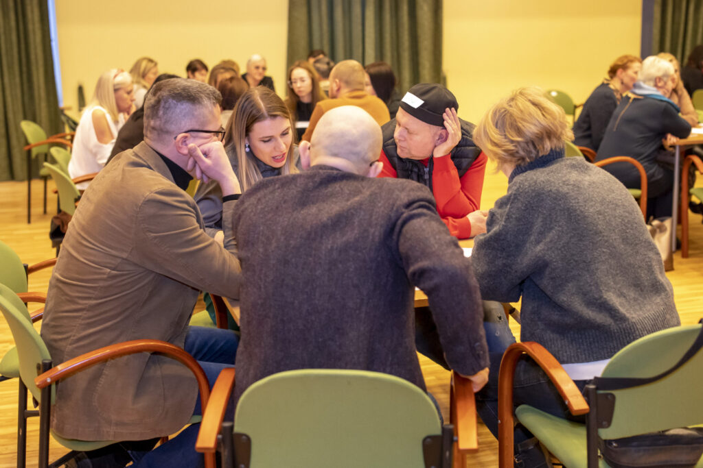 Autors: Ģirts Donerblics