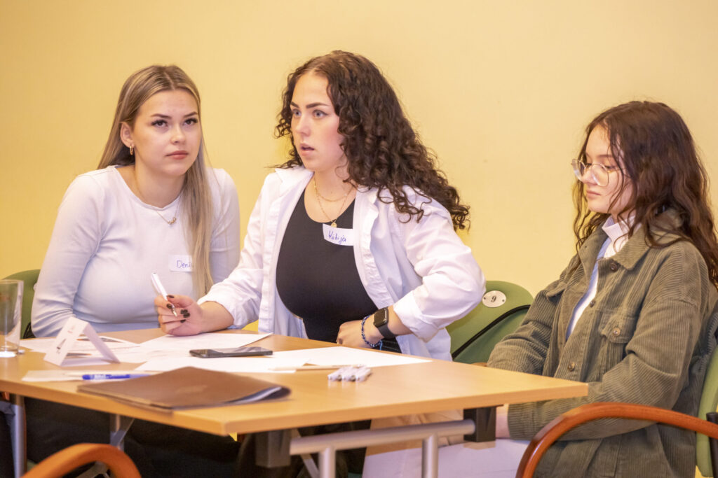 Autors: Ģirts Donerblics