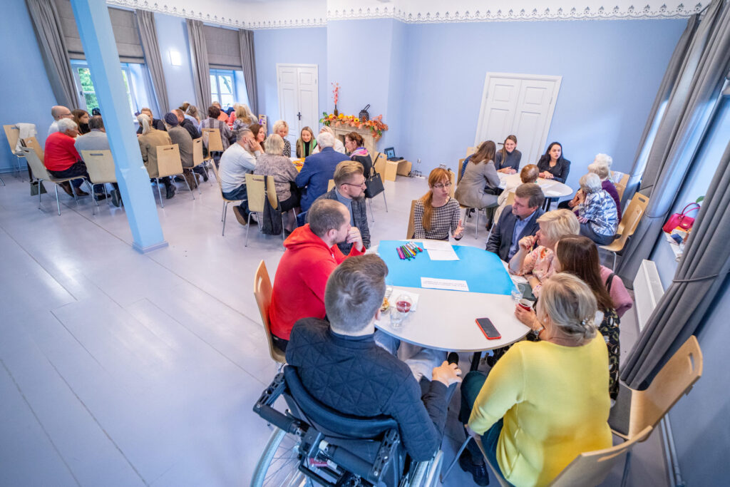 Autors: Ģirts Donerblics