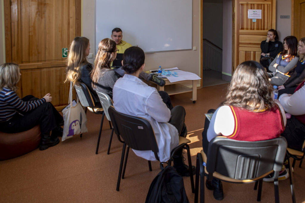 Autors: Ģirts Donerblics