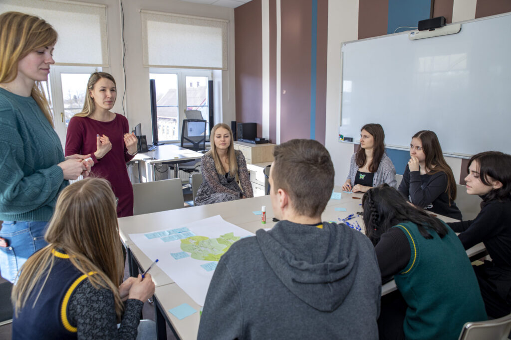 Autors: Ģirts Donerblics