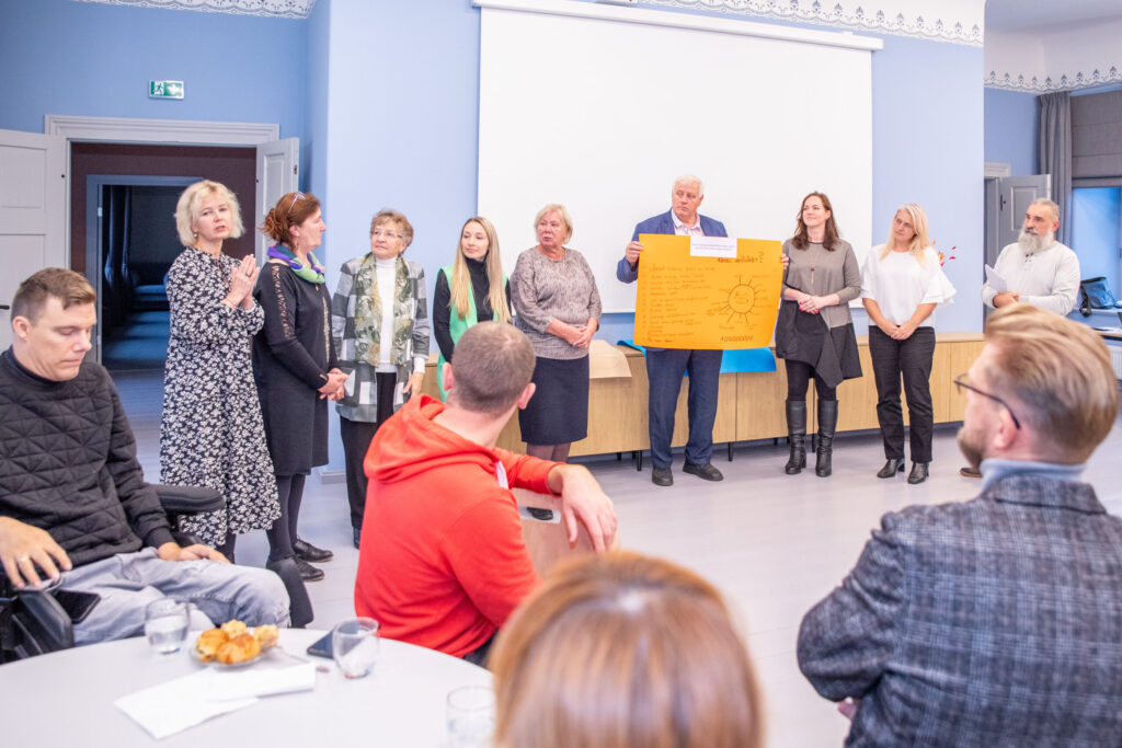 Autors: Ģirts Donerblics