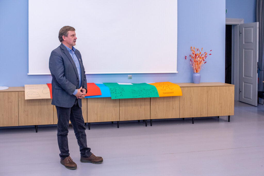 Autors: Ģirts Donerblics